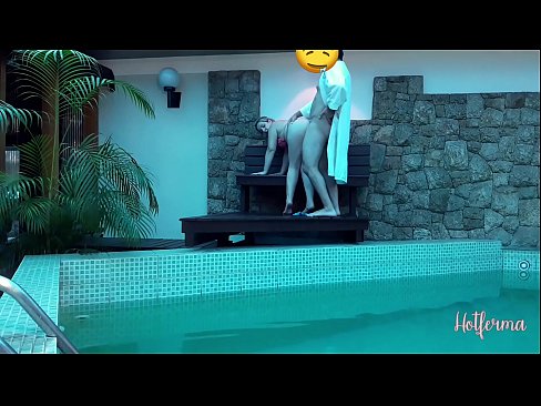❤️ Boss jistieden maid għall-pool, iżda ma setgħetx tirreżisti sħun ️❌ Porn ta' kwalità lilna mt.porn-evooli.ru